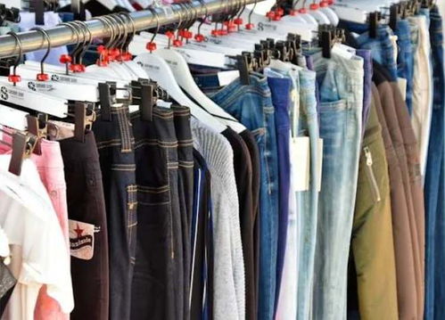 價格回歸理性 商場服裝價格高企，年輕人轉戰批發市場
